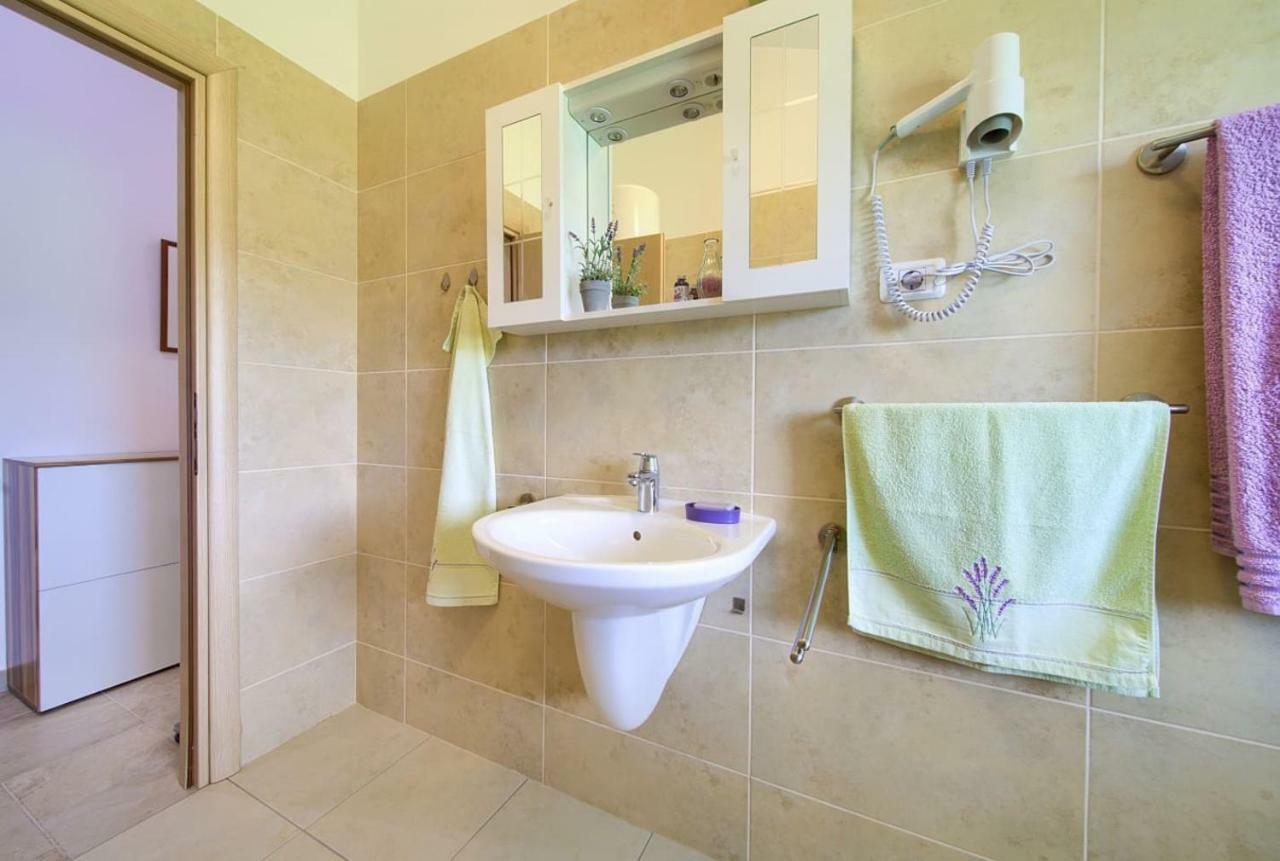Apartment Sabina Soline Soline  Εξωτερικό φωτογραφία